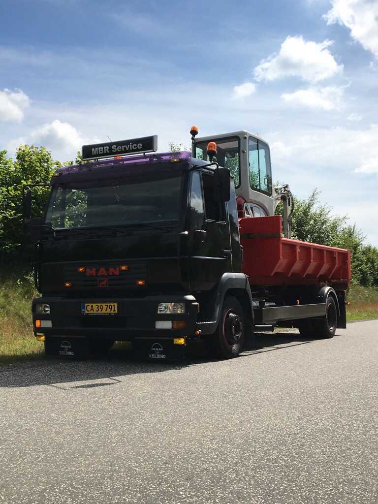 vognmanden | vognmand | vognmænd Svendborg | MBR Service levere med en lille fiks lastbil | Din vognmand i Svendborg | Lasbilen til de små steder og gader 