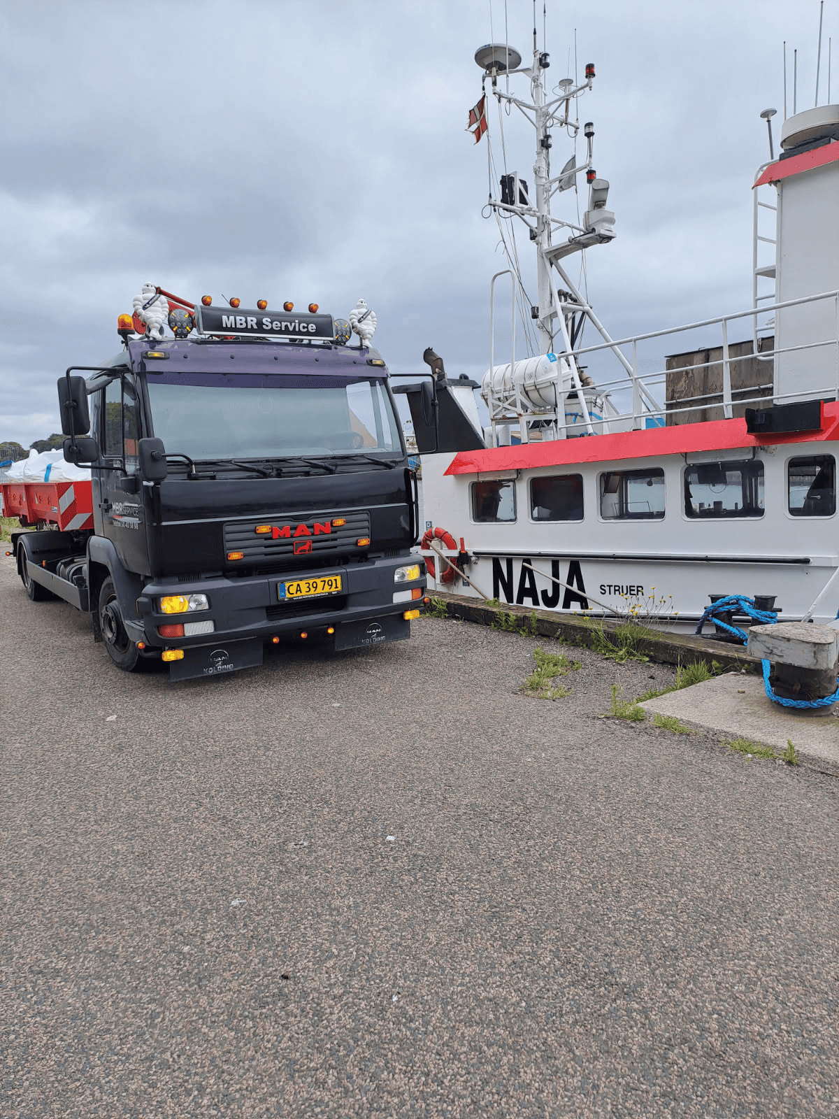 Transport og levering af sten og grus fra MBR Service